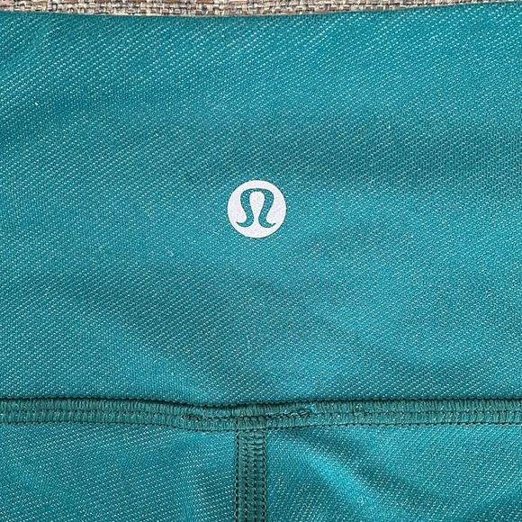 Lululemon wunder under leggings Size 8 unique color! - Picture 2 of 8